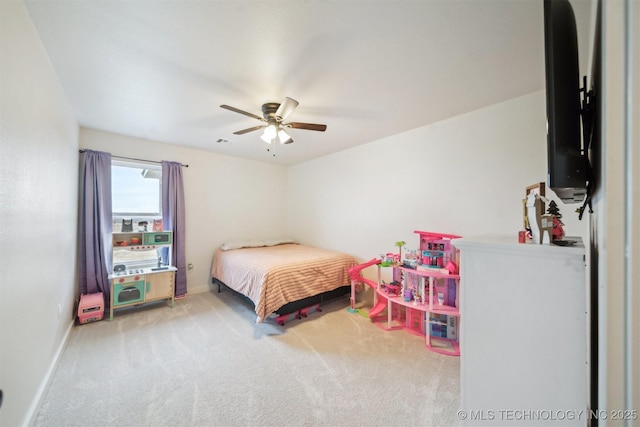 bedroom featuring carpet floors and ceiling fan