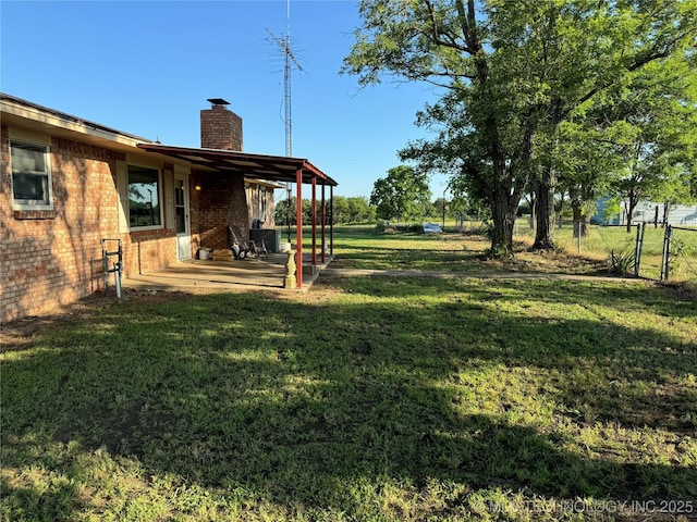 view of yard with a patio area