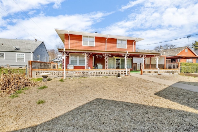 view of front of property featuring a porch