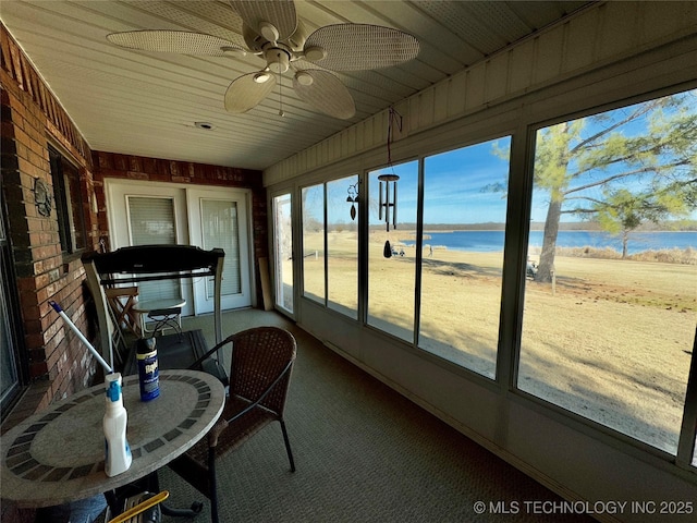 3 Huntly, Burneyville, OK 73430 - sunroom featuring ceiling fan and a water view