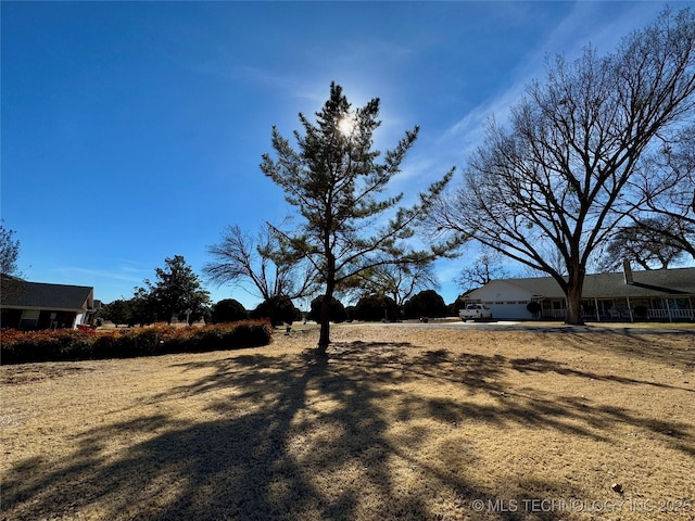 3 Huntly, Burneyville, OK 73430 - view of yard