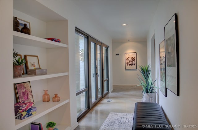 2411 E 72nd Pl Unit 2-A-3, Tulsa, OK 74136 - view of corridor