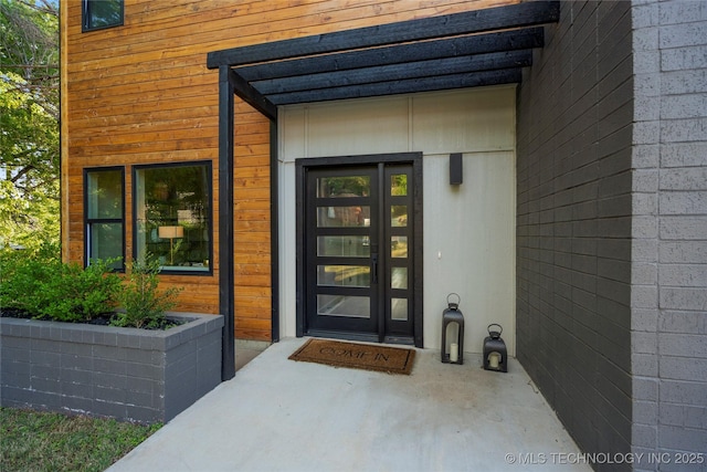 view of exterior entry