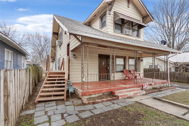 view of front of house featuring a porch