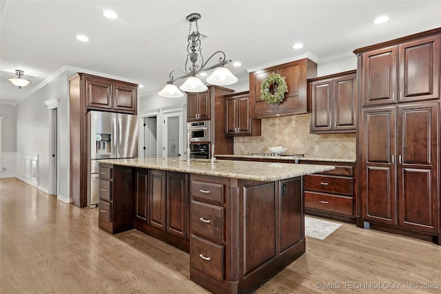 8117 E Freeport St, Broken Arrow, OK 74014 - kitchen featuring stainless steel appliances, ornamental molding, light wood-style flooring, recessed lighting, and decorative backsplash