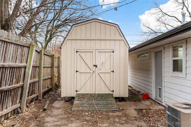 view of outbuilding with central AC