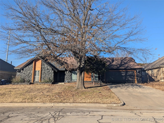 view of front of home with a garage