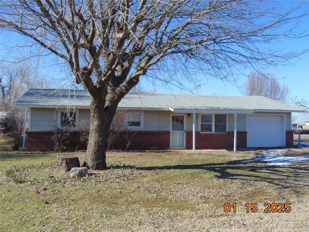 504 W Olive St, Garber, OK 73736 - photo 1