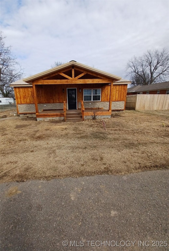 view of front of home