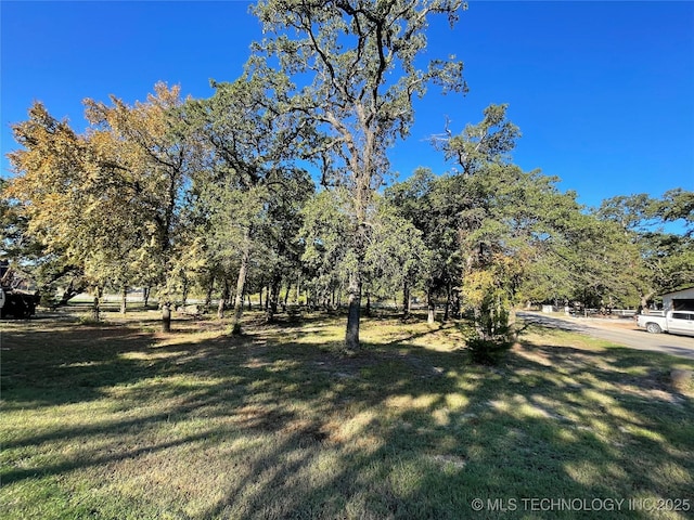 Listing photo 2 for 002 Woodland Cir, Kingston OK 73439