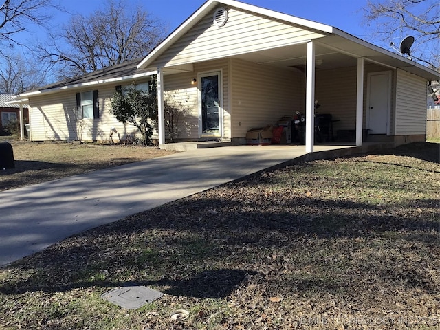 view of home's exterior