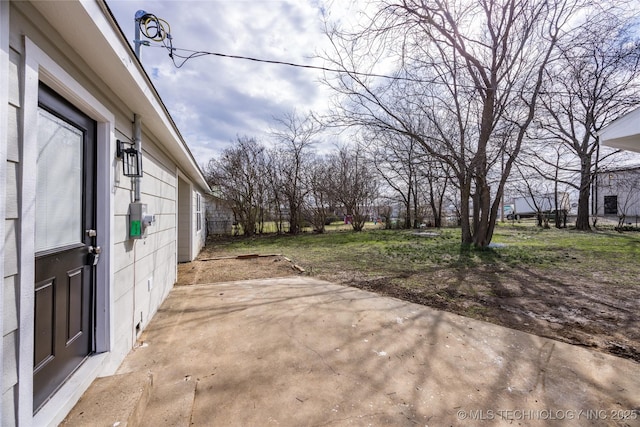 719 W Evergreen, Durant, OK 74701 - view of patio / terrace