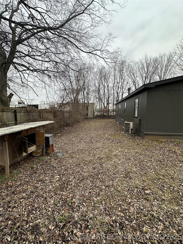 view of yard featuring cooling unit