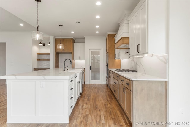 2982 E 145th St S, Bixby, OK 74008 - kitchen featuring recessed lighting, tasteful backsplash, ornamental molding, and a sink