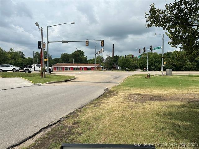 917 Martin Luther King Dr, Okmulgee, OK 74447