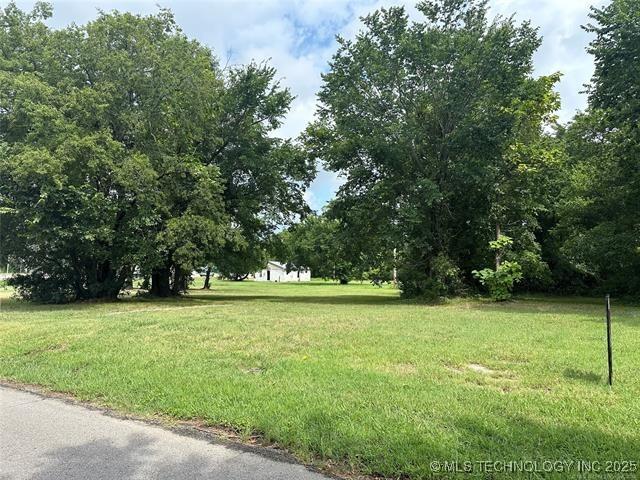 917 Martin Luther King Dr, Okmulgee, OK 74447