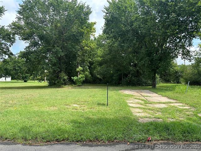 917 Martin Luther King Dr, Okmulgee, OK 74447