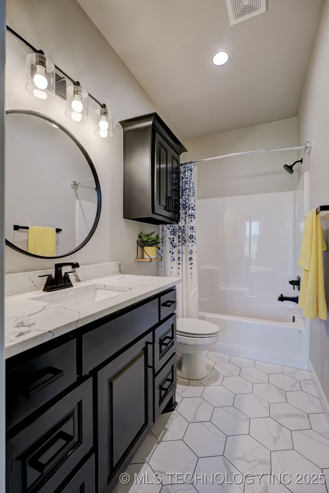 bathroom featuring recessed lighting, visible vents, toilet, shower / bath combo with shower curtain, and vanity