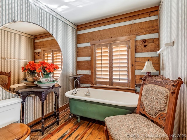 living area featuring hardwood / wood-style flooring