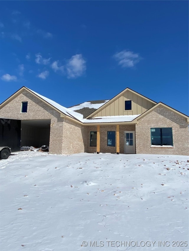 view of front of home