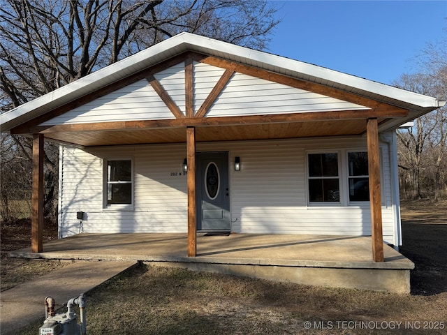 view of front of home