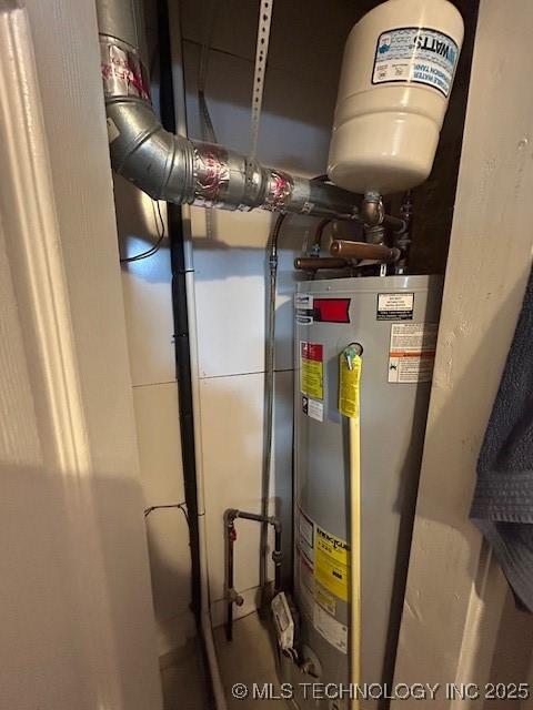 111 N 47th W Ave, Tulsa, OK 74127 - utilities with water heater