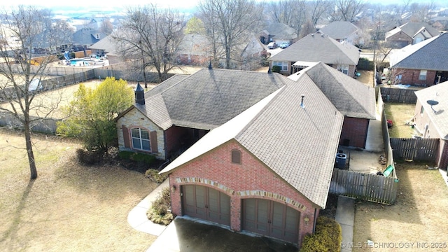 drone / aerial view featuring a residential view