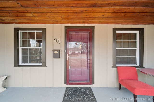 view of entrance to property