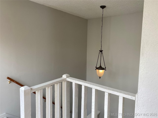 details featuring a textured ceiling