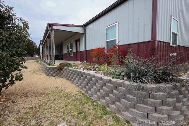 view of property exterior