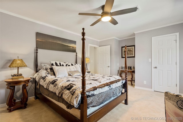 bedroom featuring light carpet, baseboards, ornamental molding, and ceiling fan