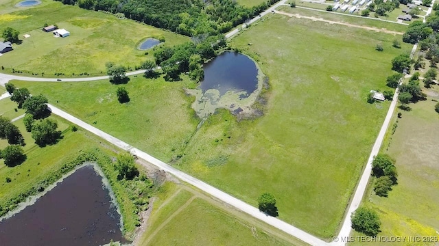 439 Maiden Ln, Henryetta, OK 74437 - photo 7