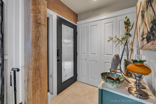 29898 S 566th Rd Unit 411, Afton, OK 74331 - view of foyer
