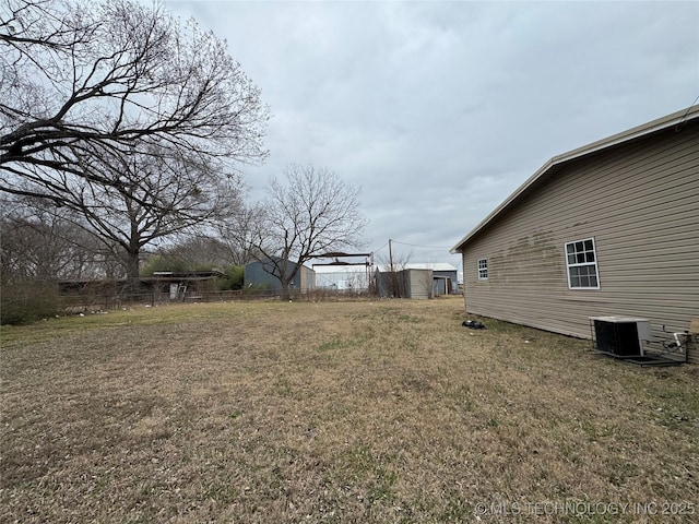 view of yard featuring cooling unit