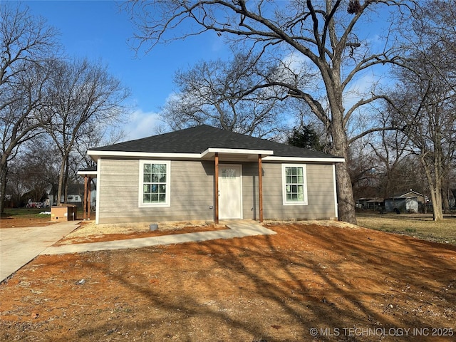 view of front of home