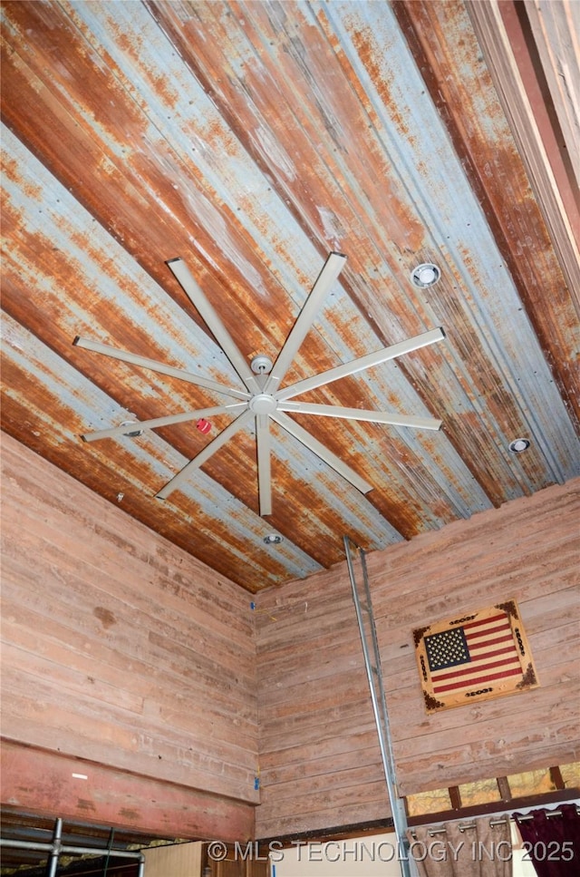 room details featuring wooden ceiling