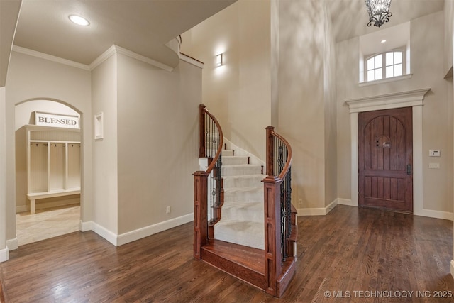 11870 S Oswego Ave, Tulsa, OK 74137 - foyer entrance featuring crown molding, wood finished floors, baseboards, and recessed lighting