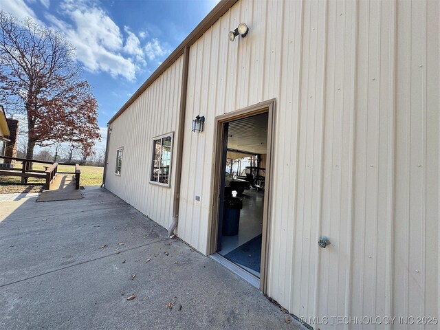 32432 S Skyline Dr, Cookson, OK 74427 - view of garage