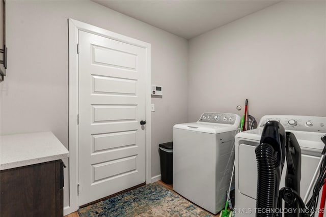 laundry room featuring laundry area and independent washer and dryer