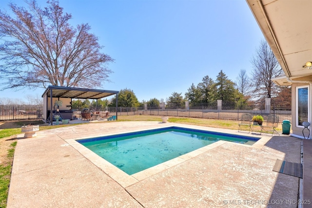 view of pool with a patio area, a fenced backyard, and a fenced in pool