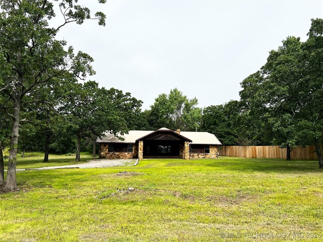 16306 N Javine Hill Rd, Skiatook, OK 74070 - view of front of house with stone siding