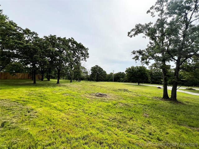 16306 N Javine Hill Rd, Skiatook, OK 74070 - view of yard