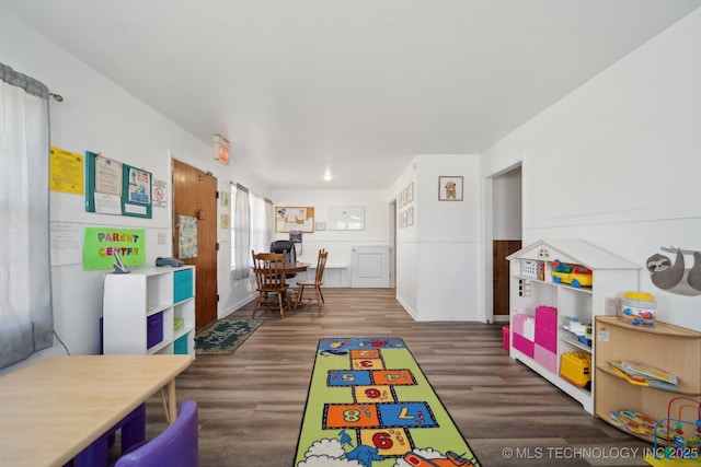 recreation room featuring wood finished floors