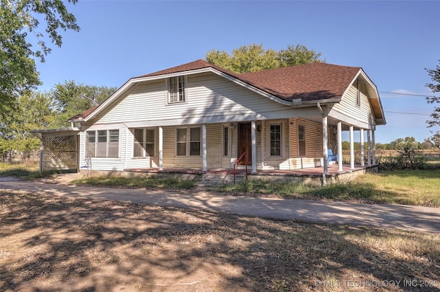 view of front of property with a porch