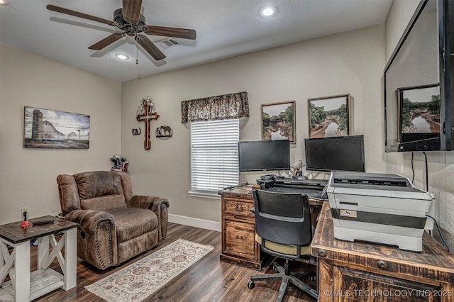 office space featuring visible vents, baseboards, ceiling fan, wood finished floors, and recessed lighting