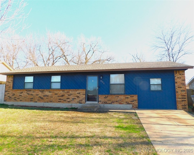 606 Holsey, Noble, OK 73068 - photo 1