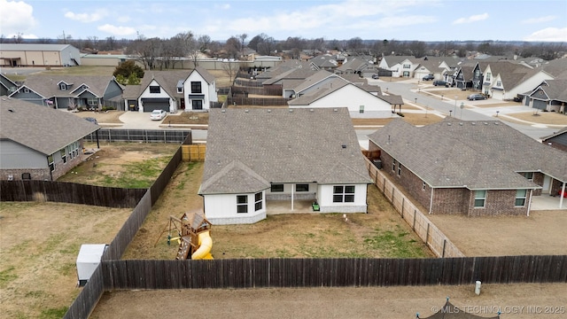 birds eye view of property featuring a residential view