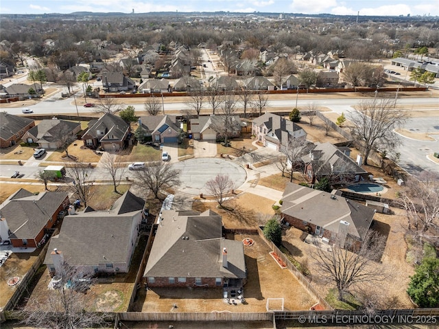 birds eye view of property featuring a residential view