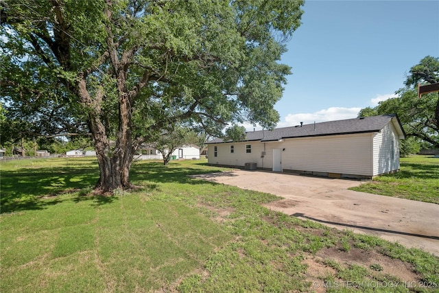 8301 E 133rd St S, Bixby, OK 74008 - view of yard featuring central AC and a patio area