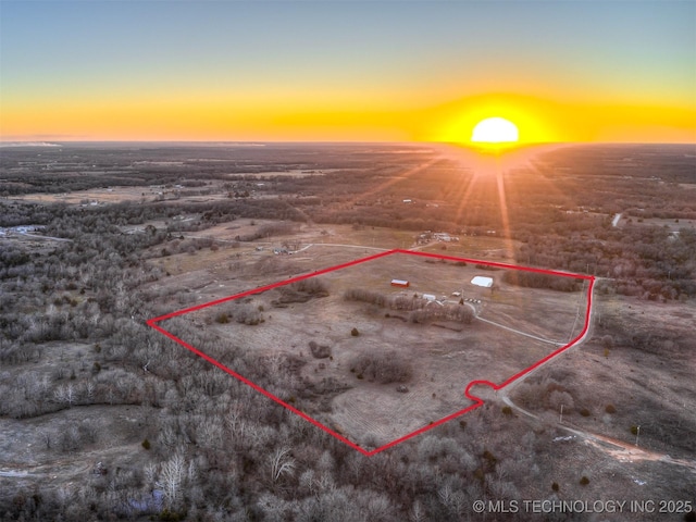 view of aerial view at dusk